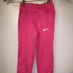 Nike Therma fit pants kids 5